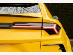 
										Lamborghini Urus 4.0 V8 – Full Mansory Carbon Fibre Bodykit full									