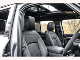 Land Rover Defender 110 P300 2.0 – X Dynamic HSE by Chelsea Truck Company