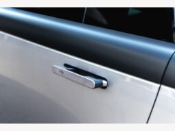 
										Land Rover Range Rover P440e 3.0 Hybrid Fintail by Racing Green Automotive full									