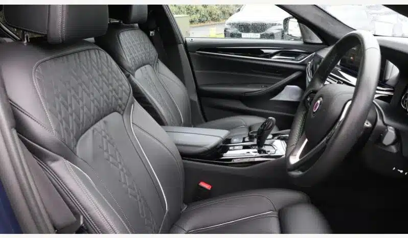 
								BMW Alpina B5 4.4 V8 (608) Switch-Tronic AWD full									