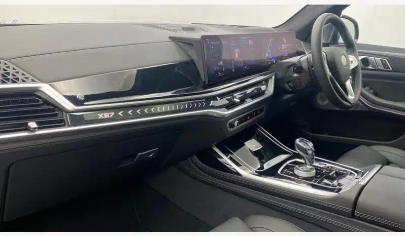 
								BMW Alpina XB7 4.4 Bi Turbo Switch-Tronic AWD full									