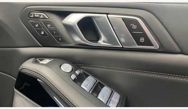 
								BMW Alpina XB7 4.4 Bi Turbo Switch-Tronic AWD full									