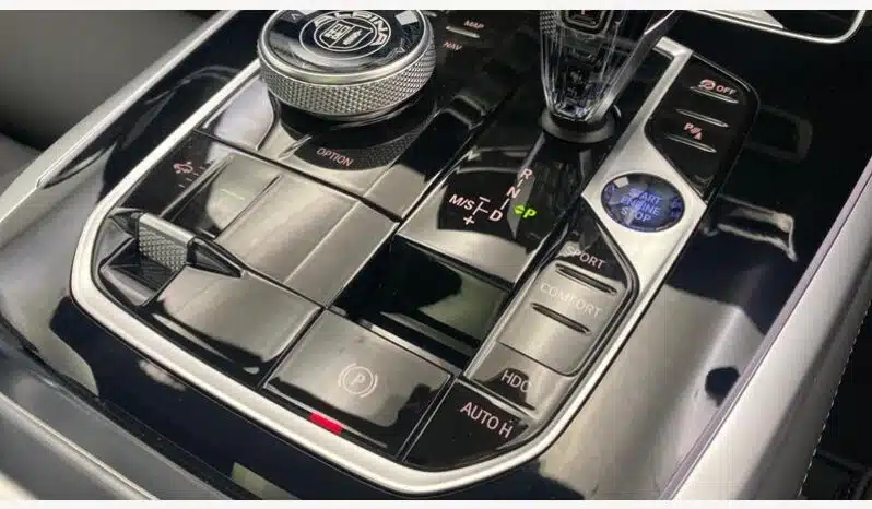 
								BMW Alpina XB7 4.4 Bi Turbo Switch-Tronic AWD full									
