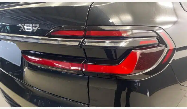 
								BMW Alpina XB7 4.4 Bi Turbo Switch-Tronic AWD full									