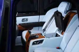 
										Rolls Royce Cullinan Onyx Concept full									